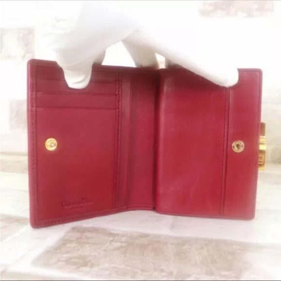 Lady Dior Cannage Kiss Lock Wallet EUC - Picture 6 of 8